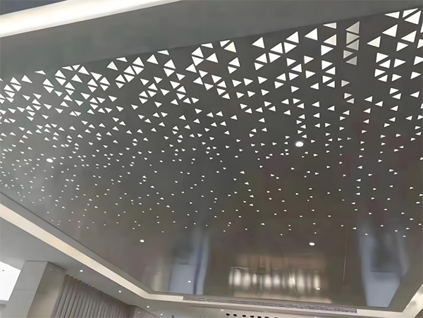 雕花铝单板在室内装饰中的应用优势